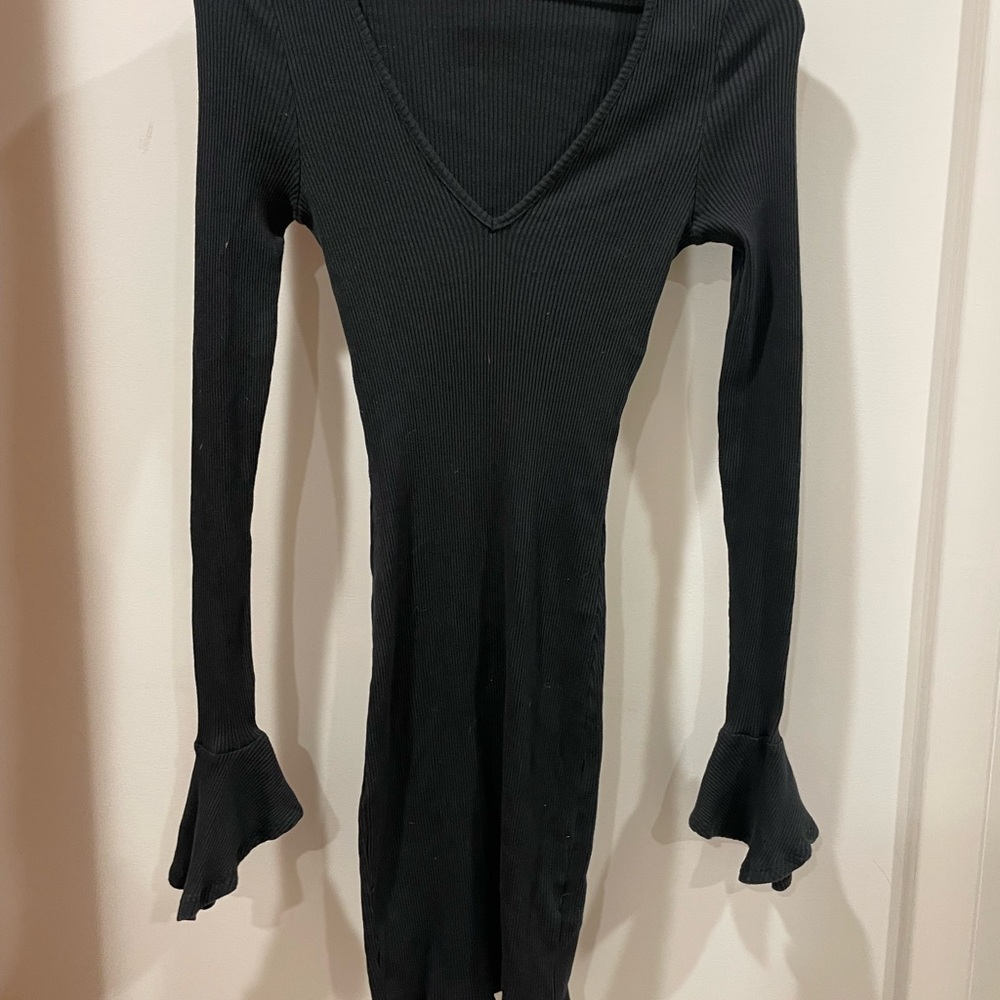 Free People women’s L Elegant Black Long Sleeve Dress